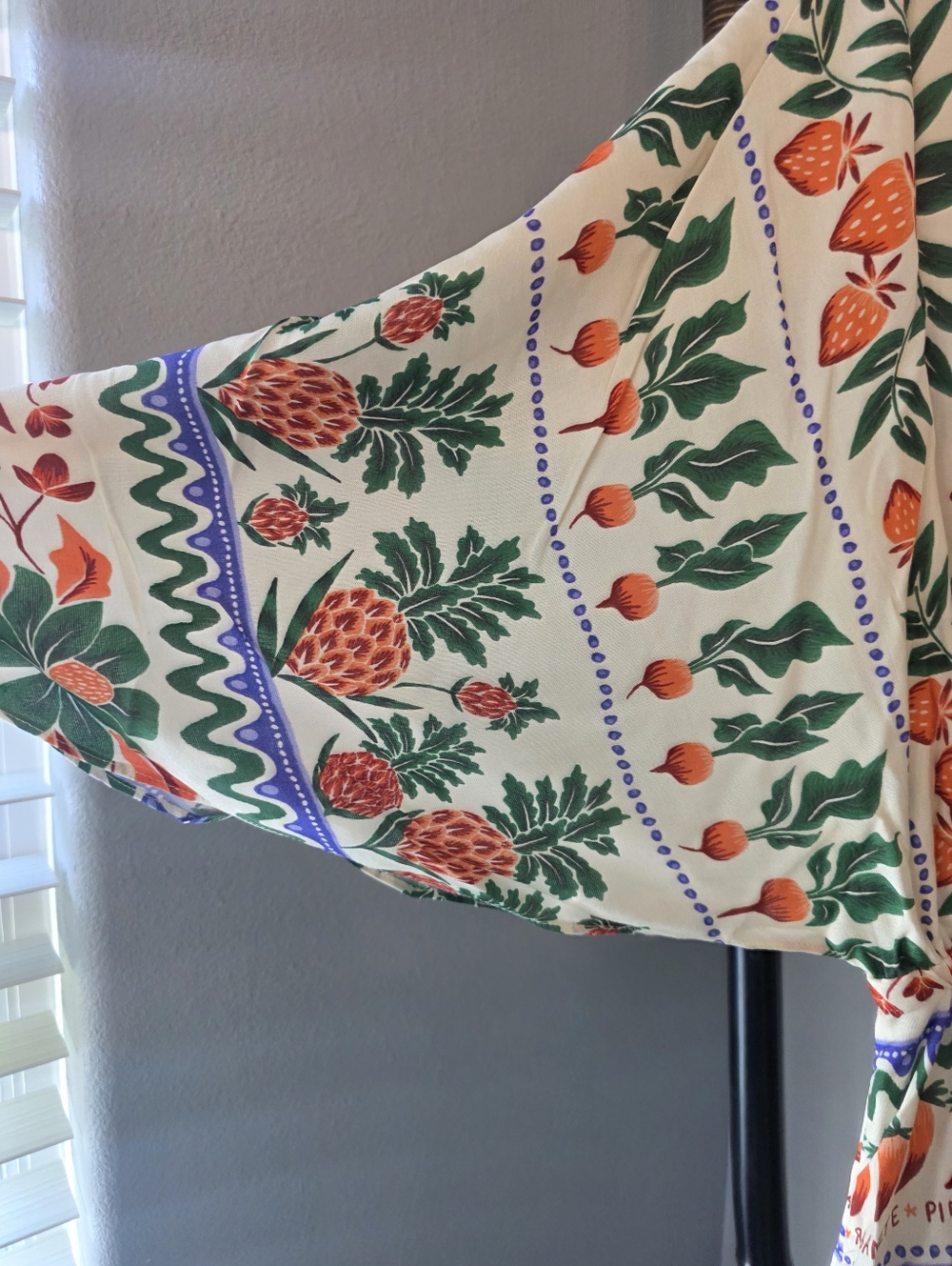 NWT FARM Rio Asymmetrical Floral Dress with V-Neck - Picture 11 of 13